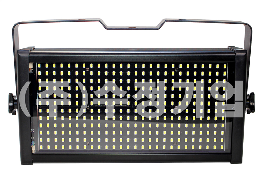 LED STROBE LIGHT